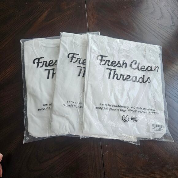 Fresh Clean Threads White Crew Neck T-shirt Bundle Size 4XL - Picture 1 of 2